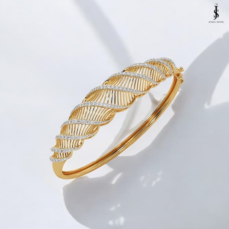 The Jarvis Oval Bangle